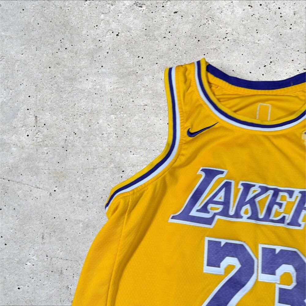 LeBron James Los Angeles Lakers Jersey Mens 50 Large Swingman Gold Wish NBA - Picture 4 of 9